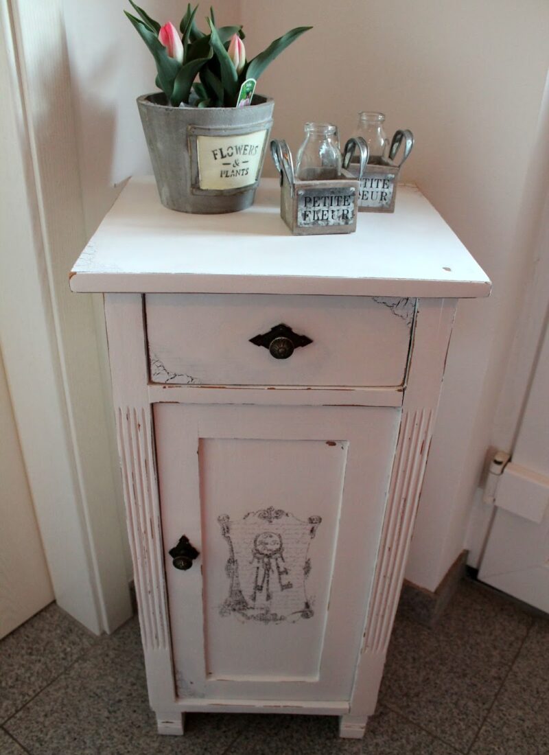 DIY Shabby Chic Schränkchen einfach selber machen