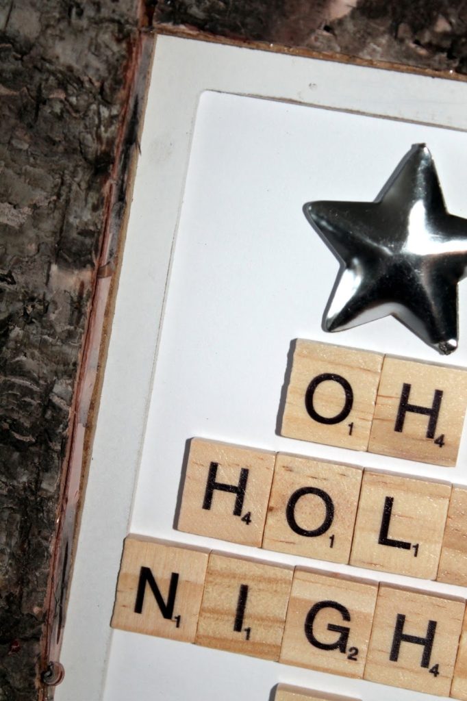 DIY, Basteln: Bild Oh Holy Night mit Scrabble Buchstaben in Weihnachtsdekoration und Wohndekoration - DIYCarinchen