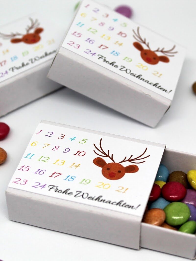 Tolles Geschenk: DIY Adventskalender in einer Streichholzschachtel {mit gratis Printable}