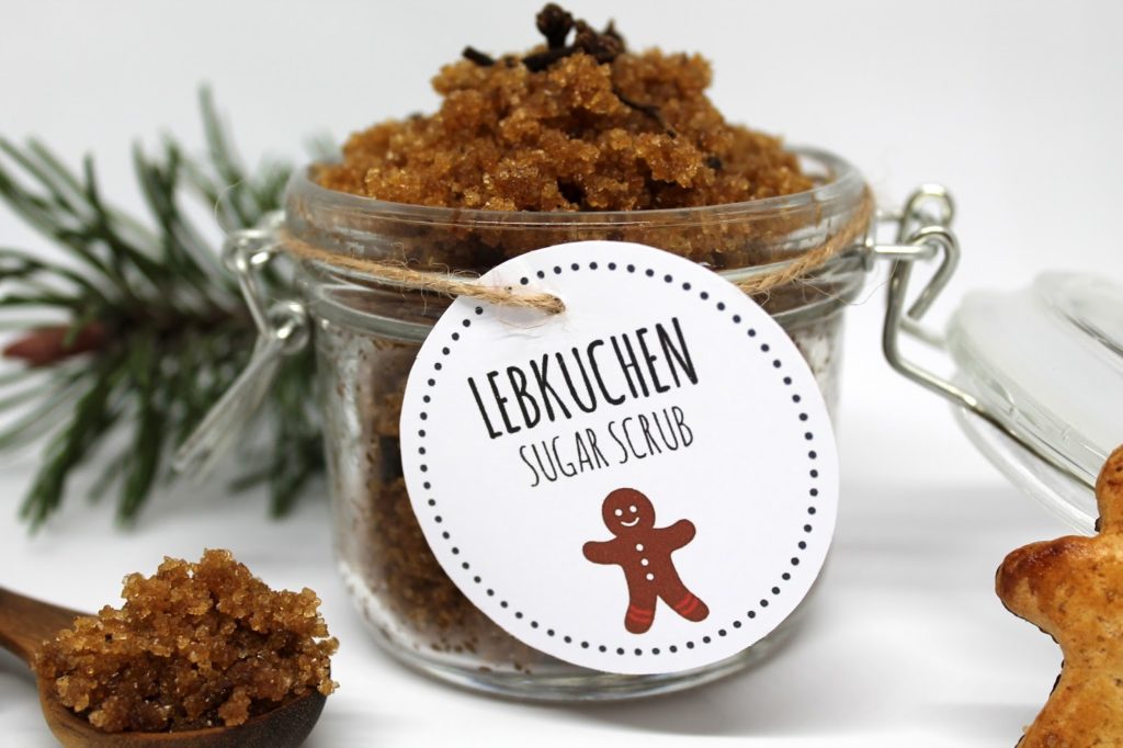 DIY, Basteln: Sugar Scrub / Zuckerpeeling Lebkuchen in Kosmetik als Geschenkidee und Weihnachtsgeschenke - DIYCarinchen