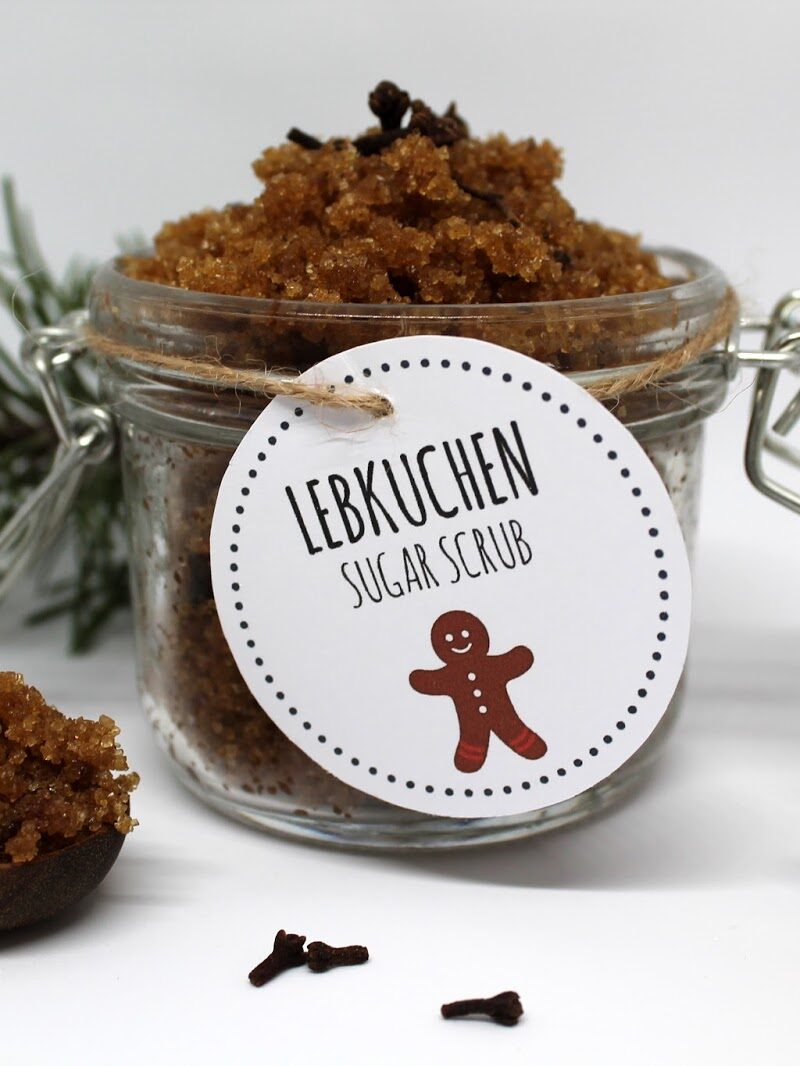 DIY Sugar Scrub / Zuckerpeeling Lebkuchen selbermachen {mit gratis Printable} / Das perfekt Weihnachtsgeschenk!