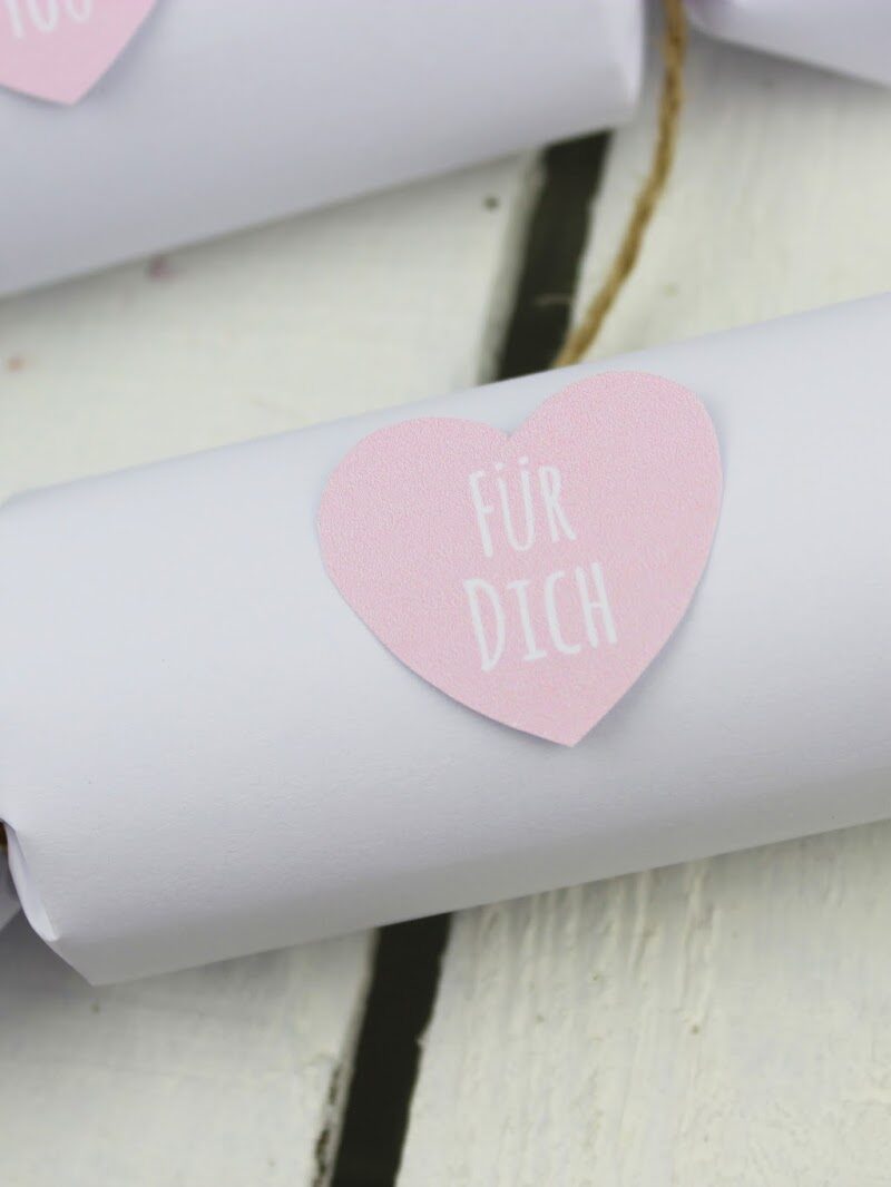 DIY Knallbonbon als tolle Geschenkidee ganz einfach selbermachen (+ kostenlose Vorlage)