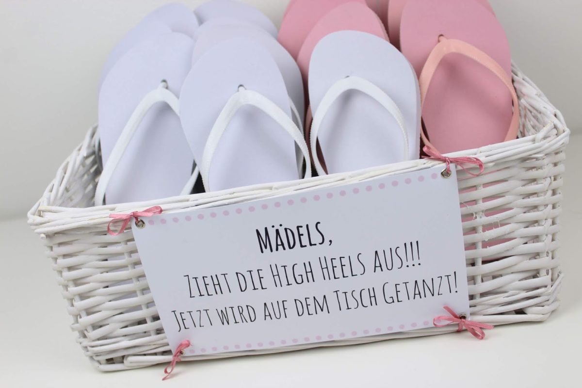DIY Gastgeschenk Flip Flop Korb - Zieht die High Heels aus, es wird getanzt + kostenlose Vorlage
