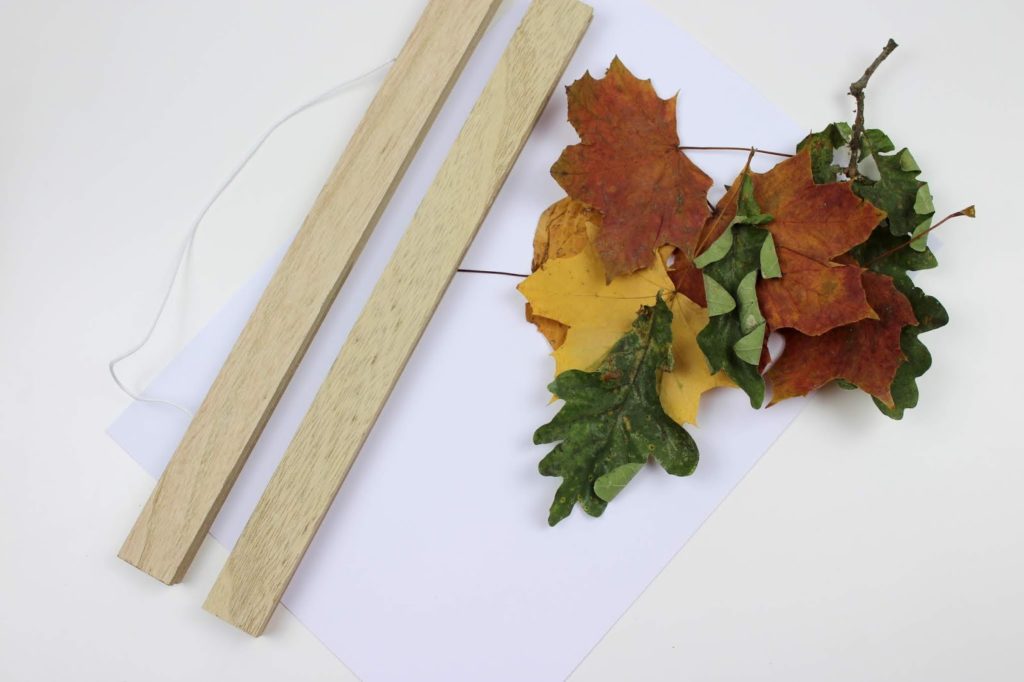 DIY: Herbstbild in einer Posterleiste ganz einfach mit Blättern und einem Scanner selber machen