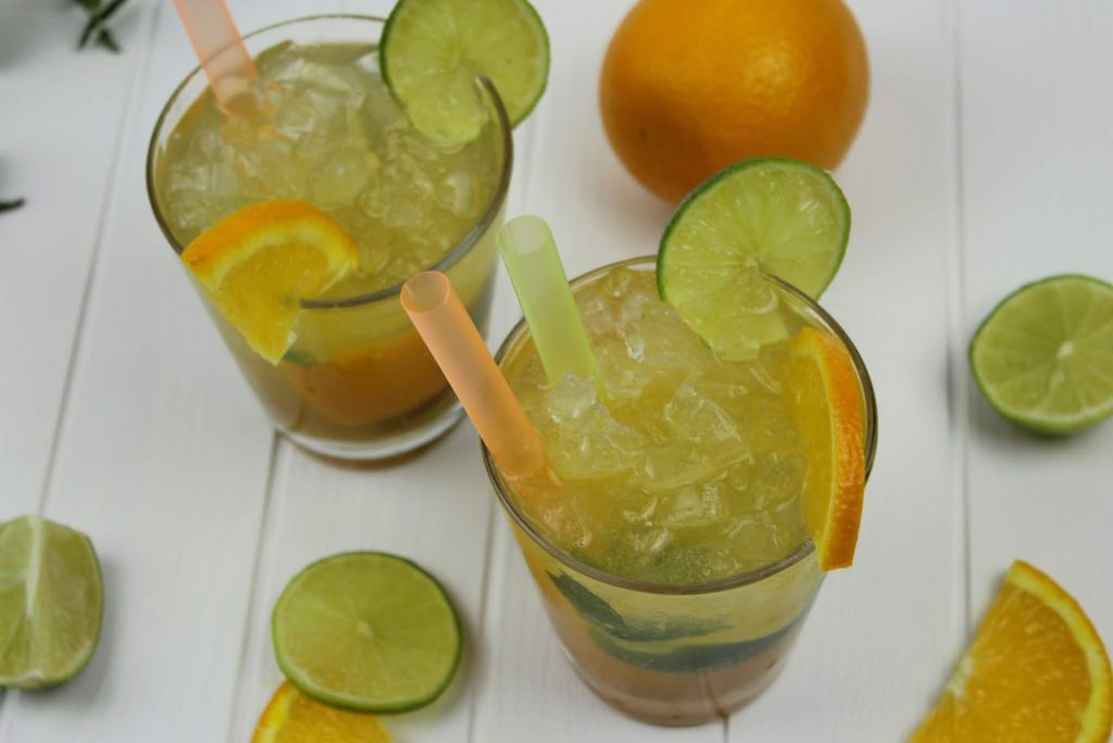Rezept: Super leckerer Orangen Mojito Cocktail - ganz einfach selber machen mit Sinalco Orange