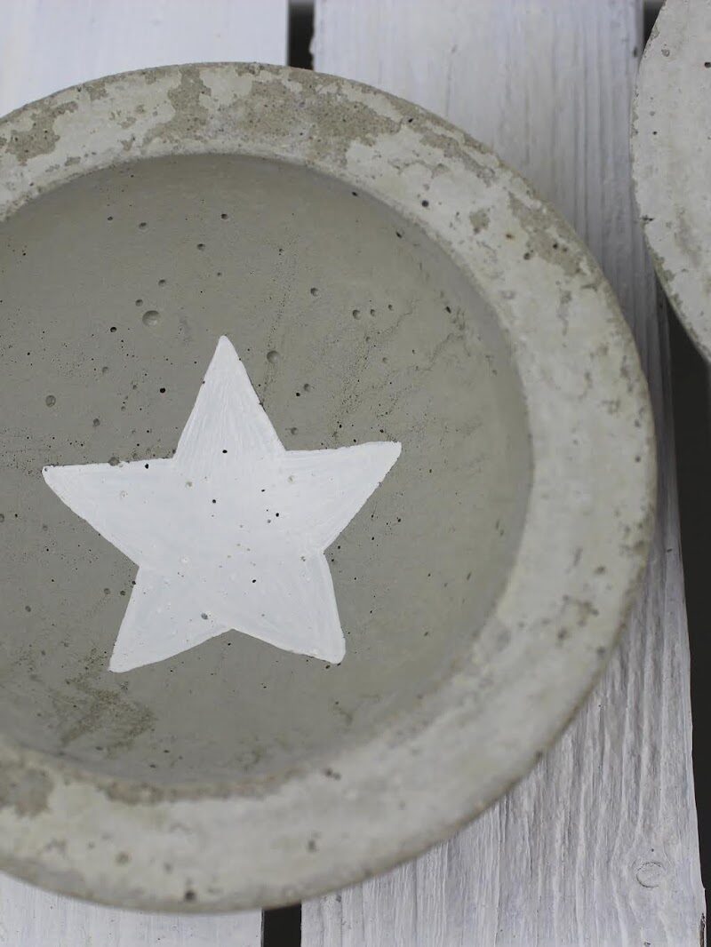 Schale aus Beton Weihnachten