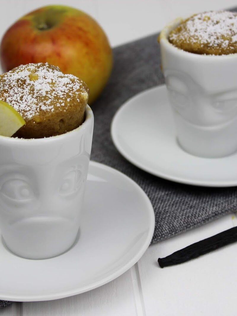 Tassenkuchen Apfen und Nuss