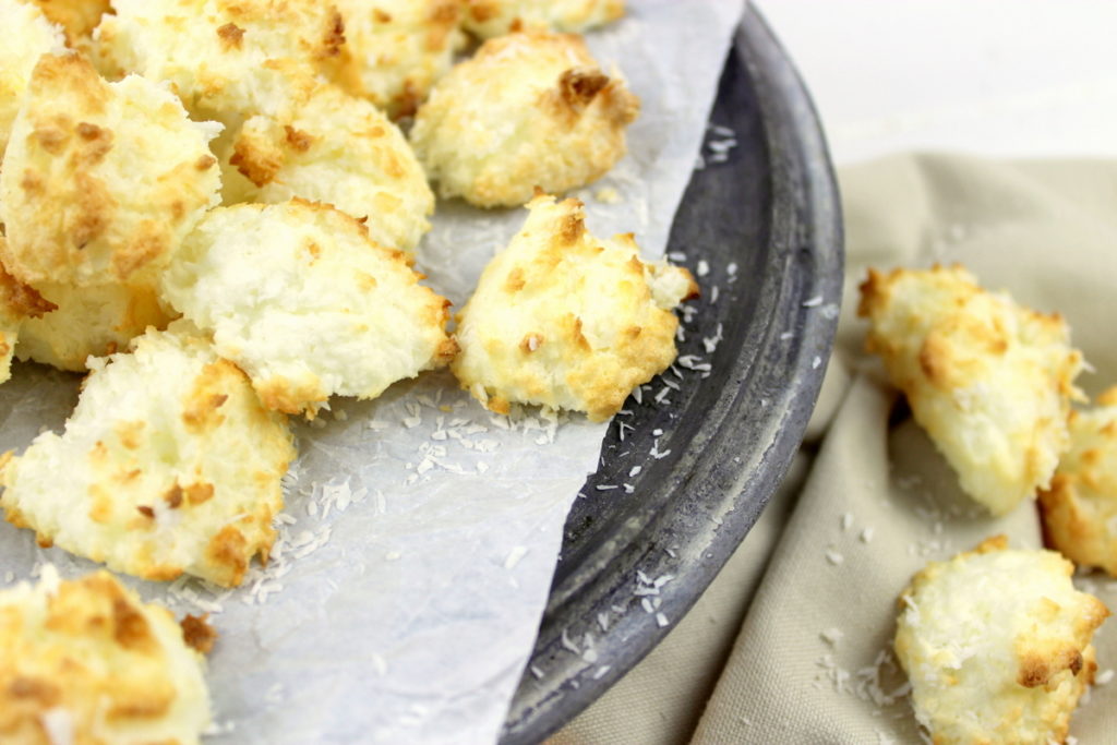 Rezept - schnelle, einfache und saftige Kokosmakronen backen ...