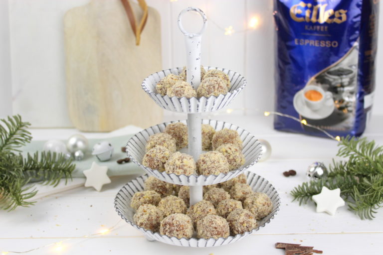 Rezept - Schoko-Haselnuss-Kaffee Pralinen einfach selber machen