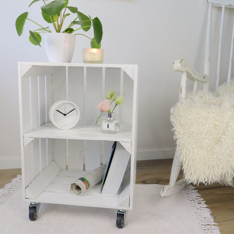 DIY Beistelltisch aus einer alten Obstkiste - Upcycling mit Farbe