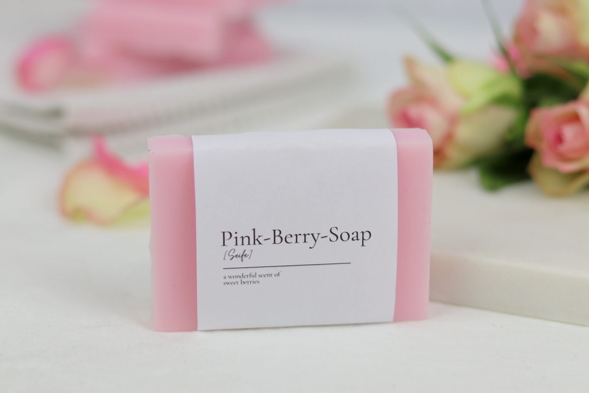 Selbstgemachte Seife (Pink-Berry-Soap)