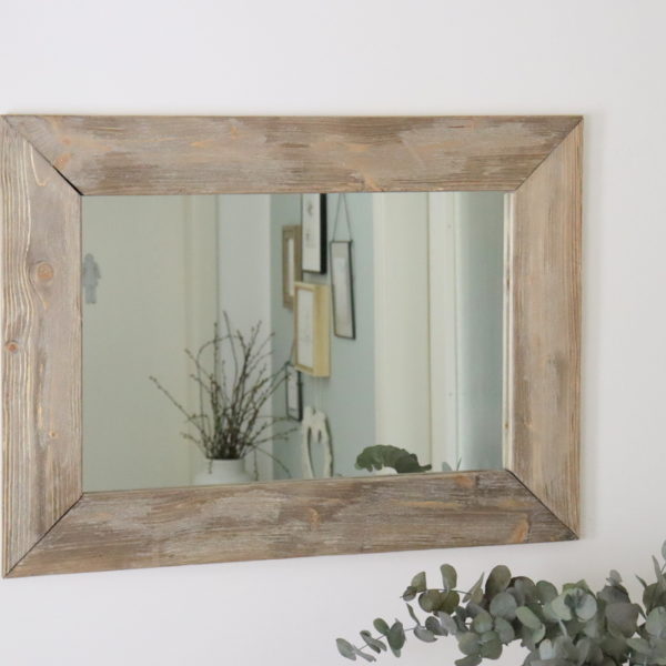 DIY Holz selber altern lassen mit Holz-Struktur-Bürste und Farbe und daraus einen Spiegel bauen
