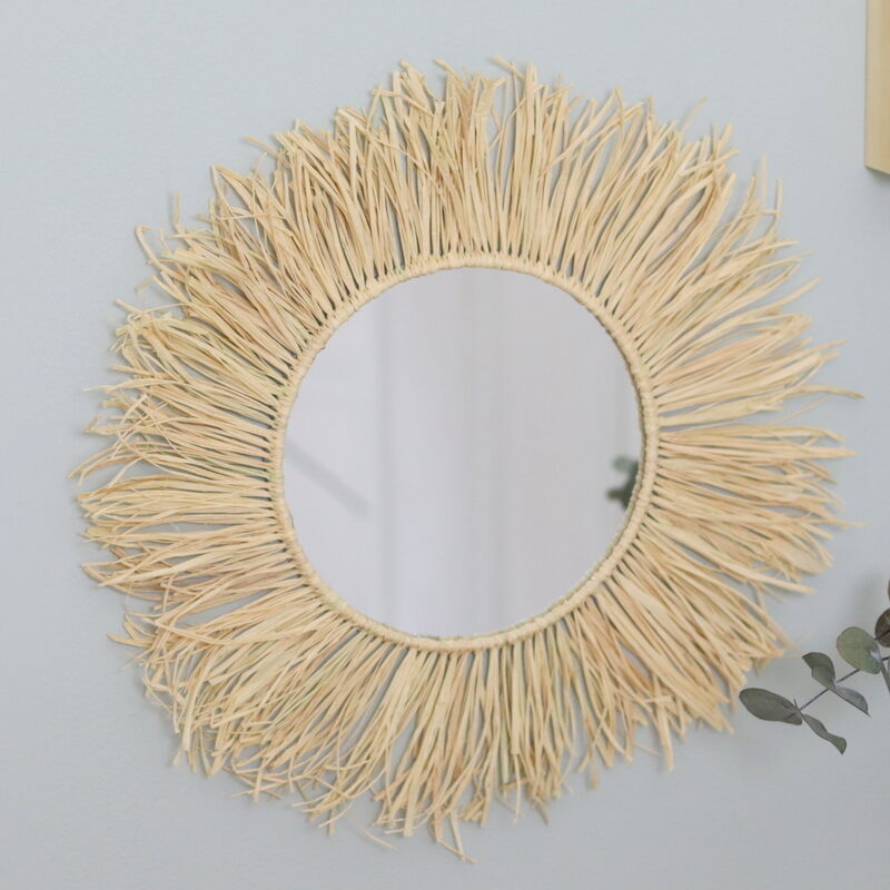 DIY - selbstgemachter runder Spiegel mit Raffia / Bast im Boho-Stil