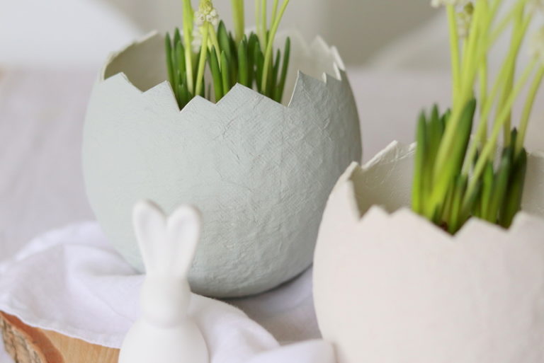 DIY - Osternester aus Toilettenpapier und Wasser selbermachen