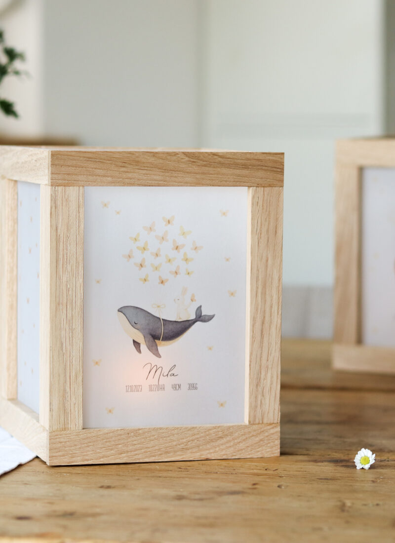 Klötzchen Laterne zur Geburt basteln – süße DIY-Deko mit Herz